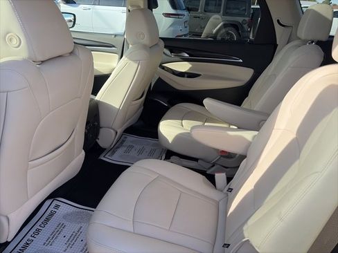 Used 2024 Buick Enclave Essence w/ Experience Buick Package image 11