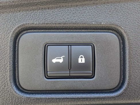 New 2026 Nissan Pathfinder Platinum w/ Cargo Package AWD/4WD image 18