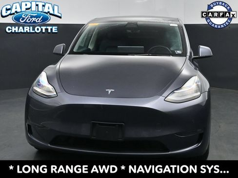 Used 2022 Tesla Model Y Long Range AWD/4WD image 2