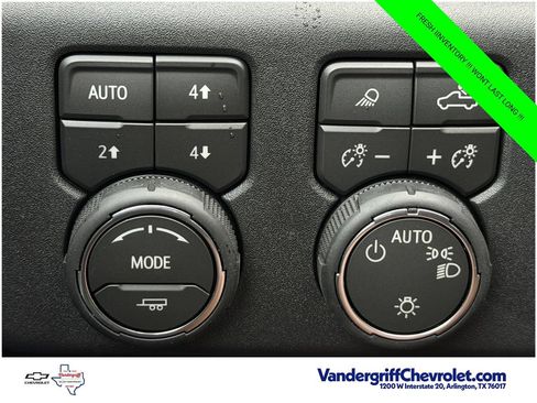 Certified 2026 Chevrolet Silverado 1500 LT w/ Texas Edition Plus AWD/4WD image 22