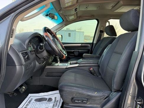 Used 2011 Nissan Armada SV image 13
