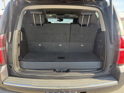 Used 2015 Chevrolet Tahoe LTZ RWD image 17