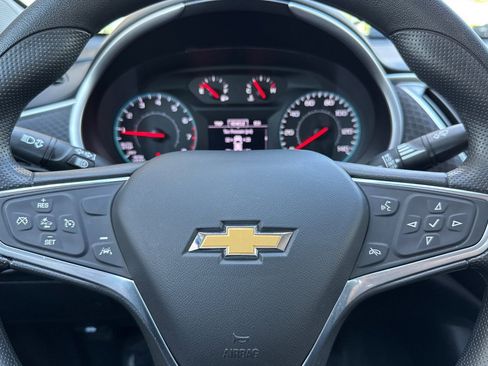 Used 2022 Chevrolet Malibu LS w/ Driver Confidence Package II image 23