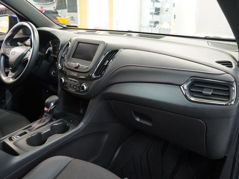 Certified 2022 Chevrolet Equinox RS w/ LPO, Floor Liner Package FWD image 26