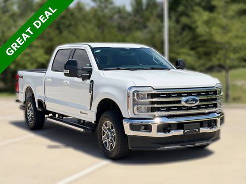 Used 2025 Ford F250 Lariat AWD/4WD image 4
