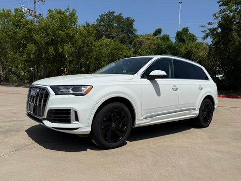 Used 2023 Audi Q7 3.0T Premium Plus AWD/4WD image 2