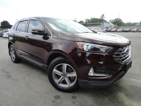 Used 2020 Ford Edge SEL image 3