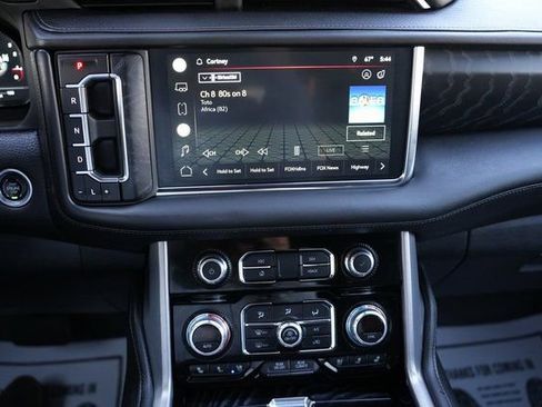 Used 2022 GMC Yukon Denali image 29