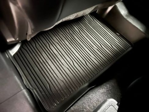 Used 2023 Ford Escape ST-Line Elite w/ Class II Trailer Tow Package image 20