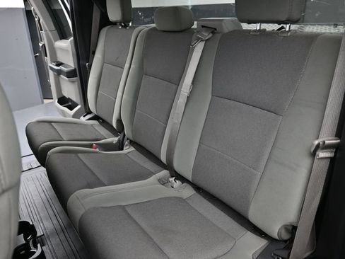 Used 2016 Ford F150 XL w/ Equipment Group 101A Mid AWD/4WD image 26