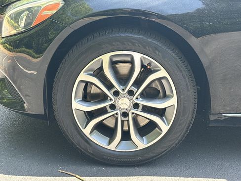 Used 2015 Mercedes-Benz C 300 4MATIC Sedan image 12