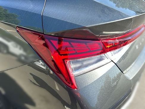 New 2025 Hyundai Elantra Limited image 45