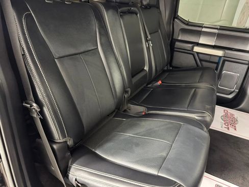 Used 2019 Ford F150 Lariat w/ Equipment Group 502A Luxury AWD/4WD image 37