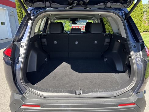 Certified 2026 Toyota RAV4 XLE Premium AWD/4WD image 5