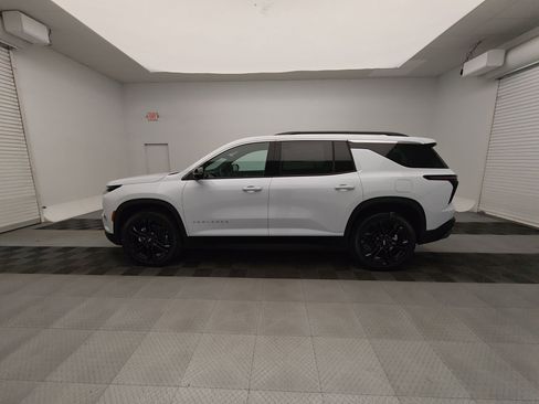 New 2026 Chevrolet Traverse LT w/ Driver Confidence Package image 2