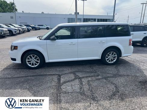 Used 2019 Ford Flex SE FWD image 1