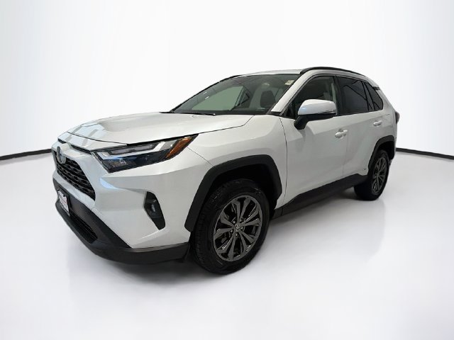 Used 2025 Toyota RAV4 XLE Premium w/ Weather Package AWD/4WD image 3