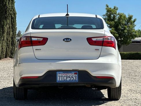 Used 2017 Kia Rio LX w/ Power Package FWD image 5