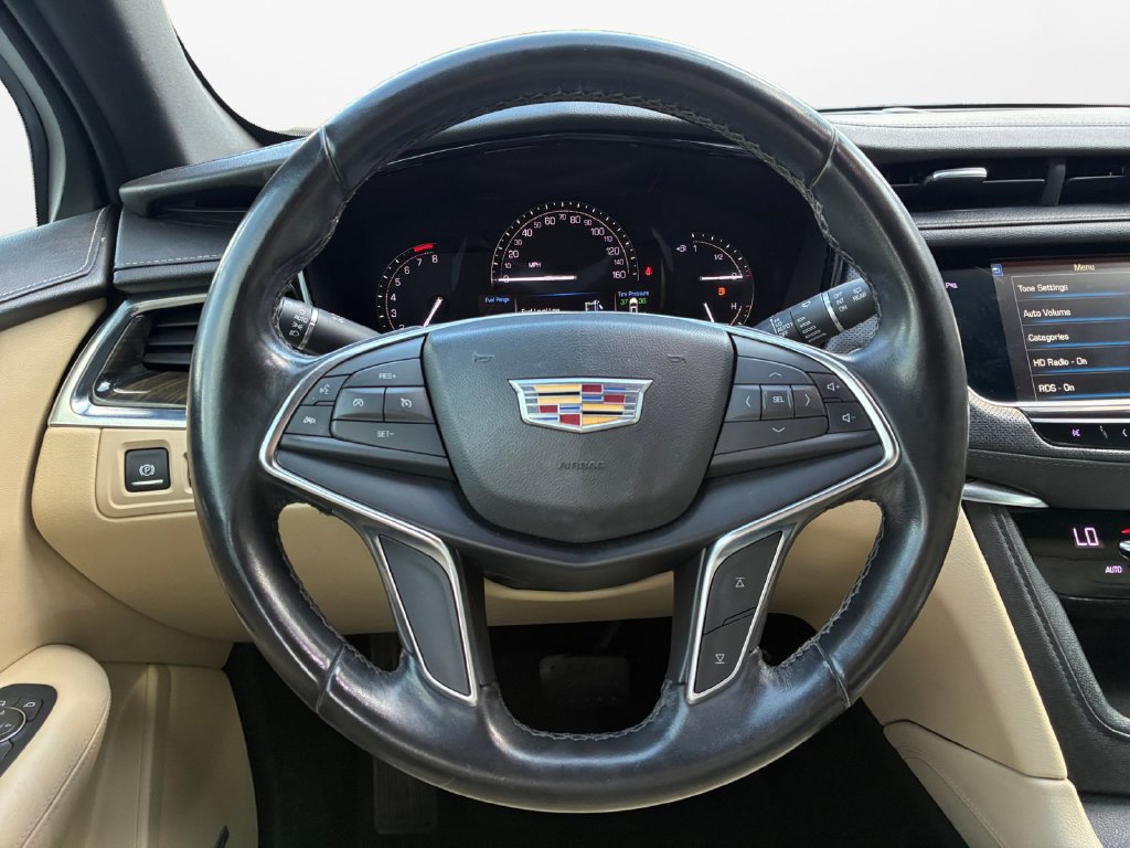 Used 2019 Cadillac XT5 FWD image 20