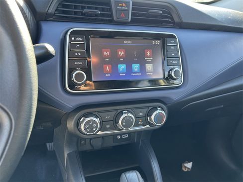 Certified 2024 Nissan Versa SV w/ Trunk Package image 9