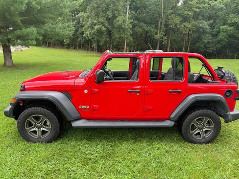 Used 2018 Jeep Wrangler Unlimited Sport S AWD/4WD image 26