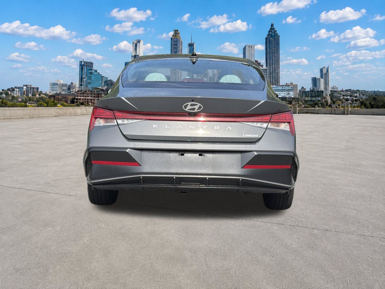 Used 2025 Hyundai Elantra Limited FWD image 24