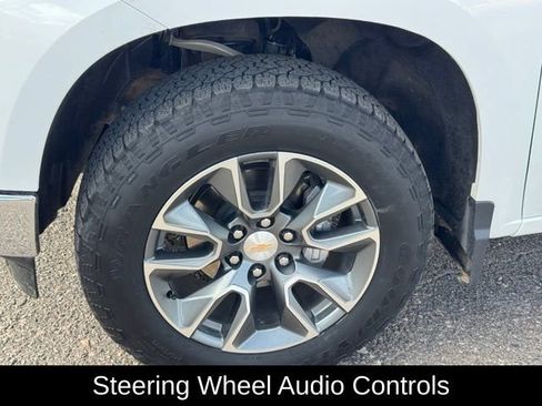 Used 2026 Chevrolet Silverado 1500 LT AWD/4WD image 10