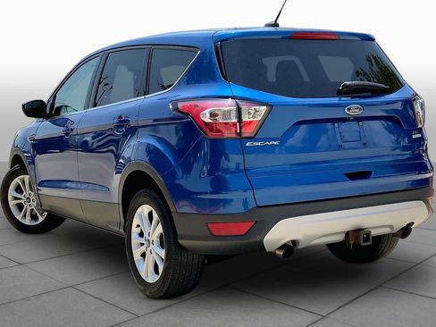 Used 2017 Ford Escape SE FWD image 12