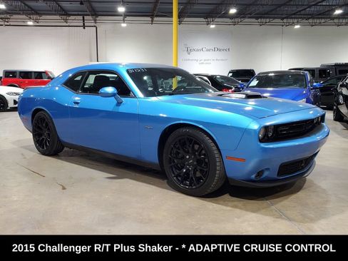 Used 2015 Dodge Challenger R/T Plus RWD image 3
