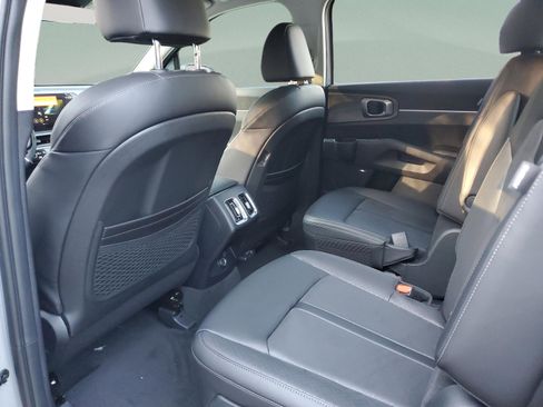 New 2026 Kia Sorento X-Line EX image 10