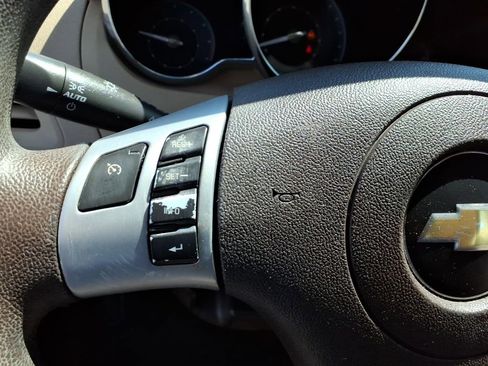 Used 2009 Chevrolet Malibu LS FWD image 20