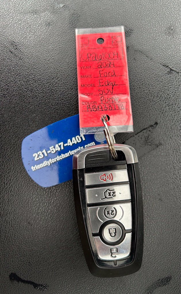 Used 2024 Ford Edge SEL w/ Convenience Package AWD/4WD image 29