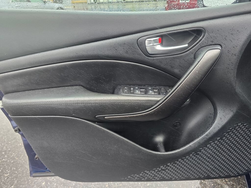 Used 2016 Dodge Dart Limited w/ Technology Group FWD image 18