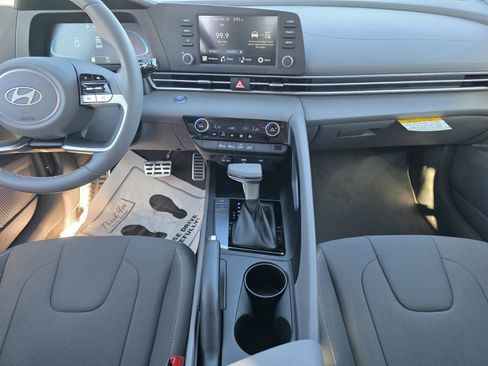 New 2026 Hyundai Elantra Sport image 12