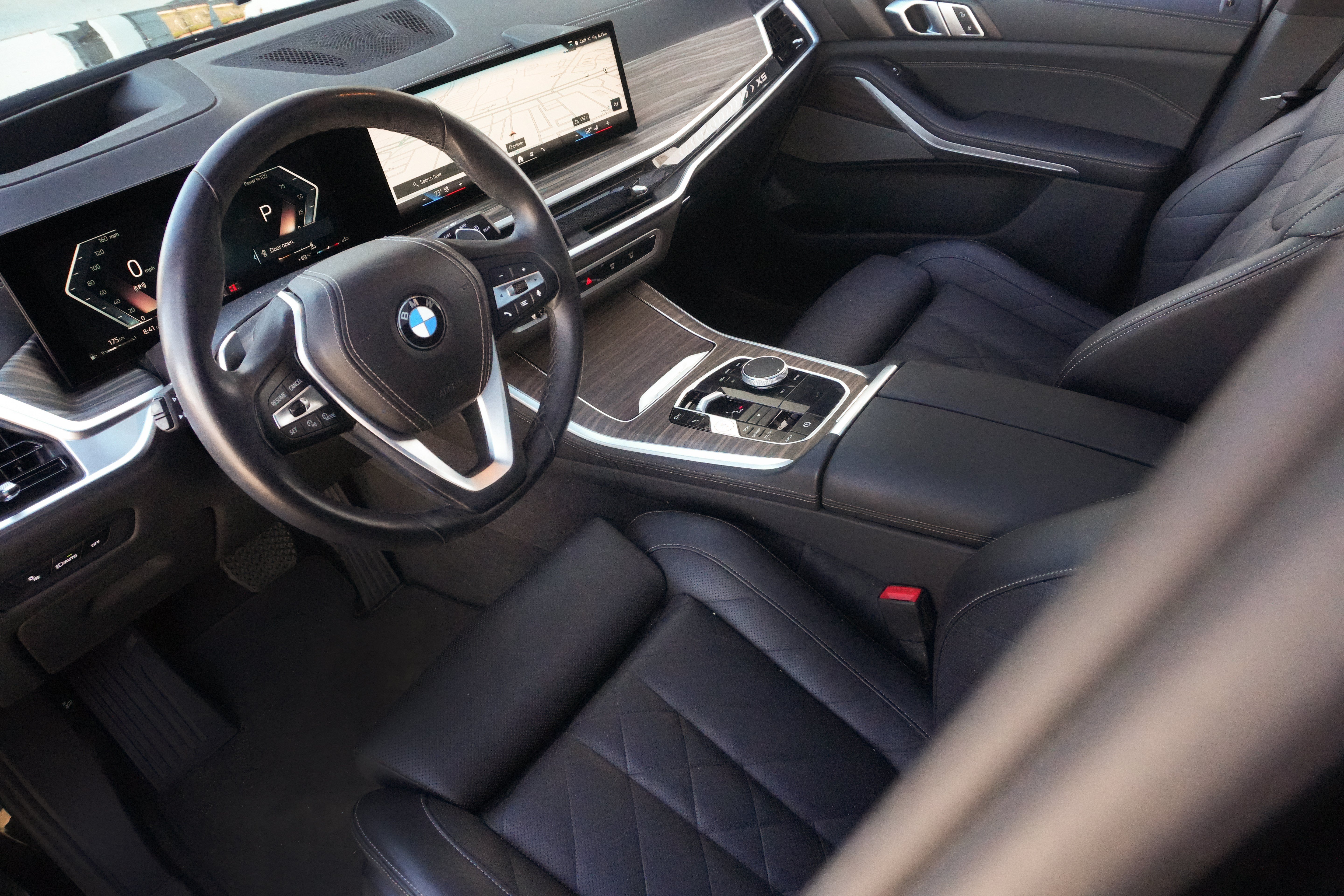 Certified 2024 BMW X5 sDrive40i w/ Premium Package RWD image 9