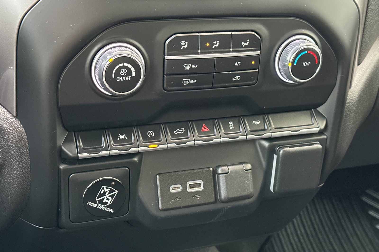 Certified 2023 Chevrolet Silverado 1500 Custom RWD image 26
