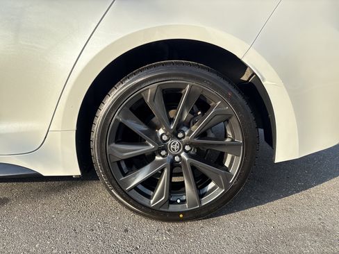 Used 2023 Toyota Corolla XSE FWD image 14