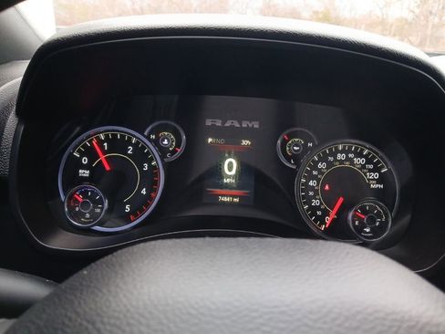 Used 2024 RAM 2500 Big Horn w/ Off Road Package image 19