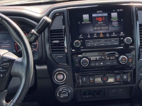 Used 2021 Nissan Titan PRO-4X w/ Pro-4x Convenience Package image 7