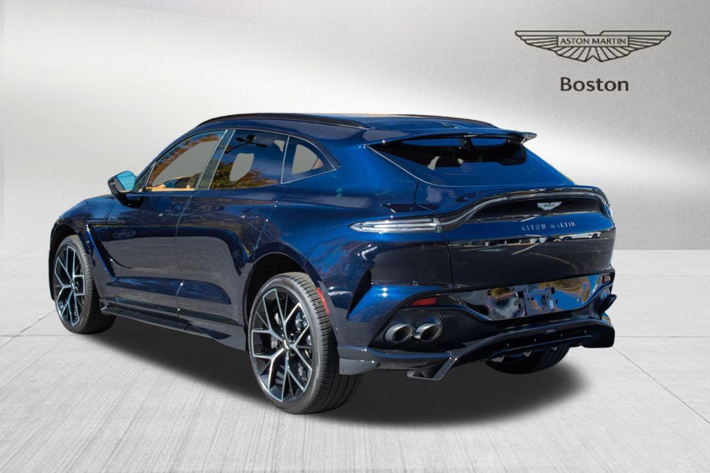 Used 2025 Aston Martin DBX 707 AWD/4WD image 4
