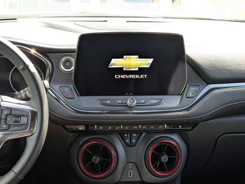 Used 2025 Chevrolet Blazer RS FWD image 20