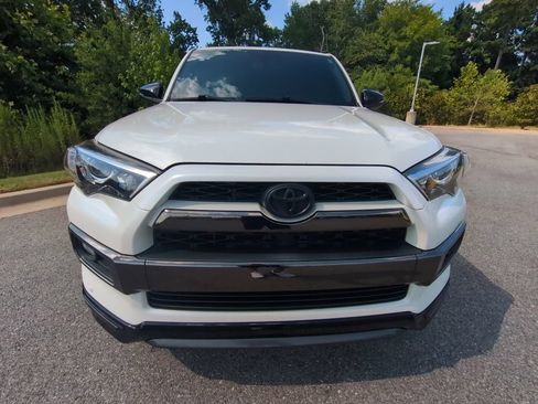 Used 2019 Toyota 4Runner Limited AWD/4WD image 2