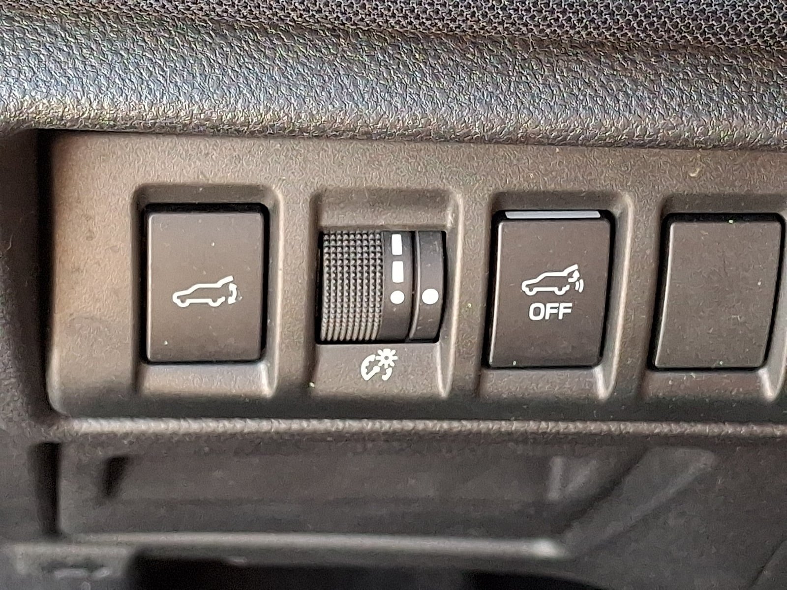 Used 2020 Subaru Outback Premium w/ Popular Package #1 AWD/4WD image 25