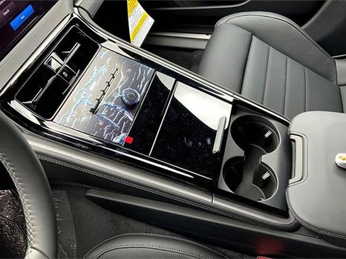 New 2025 Porsche Panamera 4 image 35