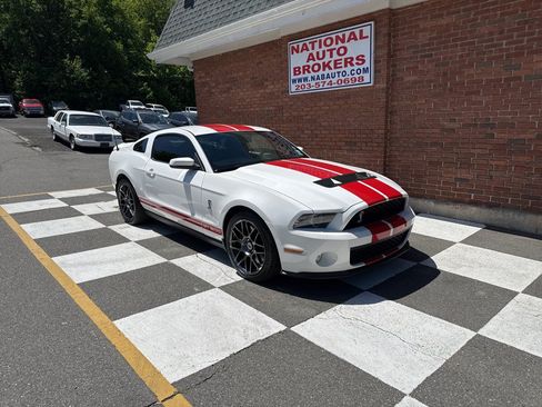 Used 2010 Ford Mustang Shelby GT500 RWD image 1