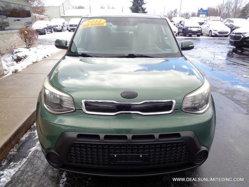 Used 2014 Kia Soul + image 18