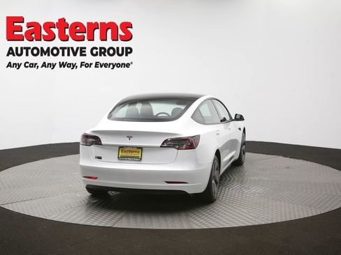 Used 2023 Tesla Model 3 Standard Range image 34