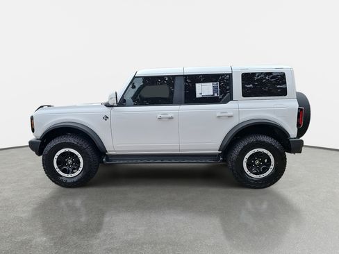 Used 2025 Ford Bronco Outer Banks w/ Sasquatch Package image 8