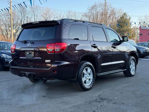 Used 2015 Toyota Sequoia SR5 image 15