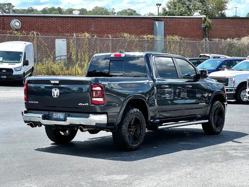 Used 2019 RAM 1500 Laramie AWD/4WD image 8